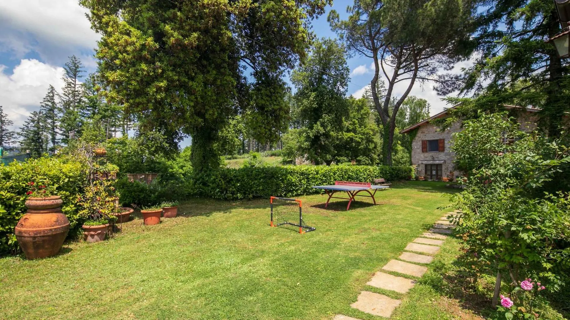 Casale Montelucci By Vacavilla Gaiole in Chianti Villa