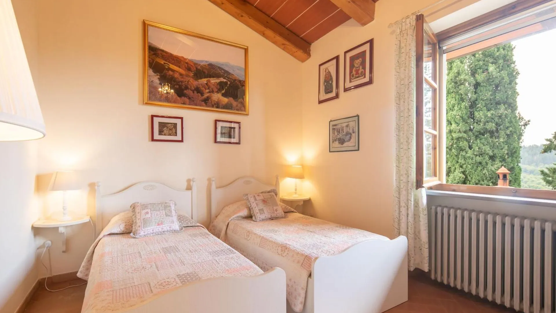 Casale Montelucci By Vacavilla Gaiole in Chianti 0*,